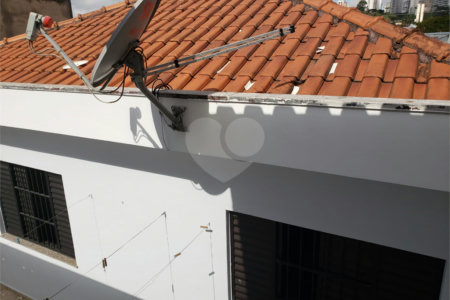 Sobrado à venda com 3 quartos, sendo 1 suíte, em Vila Guaca, São Paulo, SP