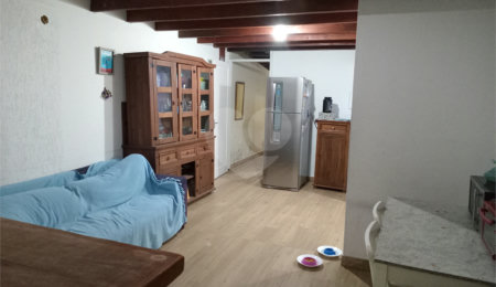 Casa Térrea à venda com 2 quartos, sendo 1 suíte,  em Jardim Aeroporto, São Paulo, SP