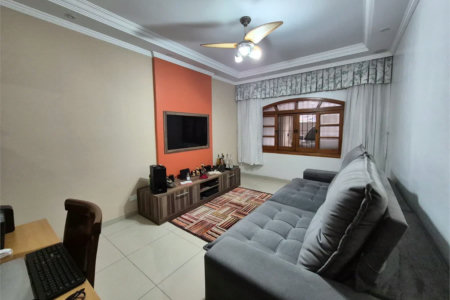 Sobrado à venda com 3 quartos, sendo 1 suíte, em Jardim Sarah, São Paulo, SP