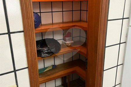 Apartamento à venda com 4 suítes em Vila Uberabinha, São Paulo, SP