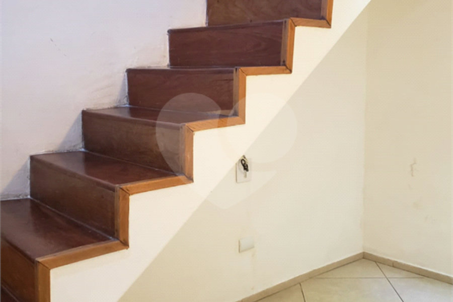 Casa à venda com 4 quartos, sendo 1 suíte, em Jaçanã, São Paulo, SP
