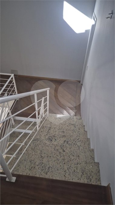Sobrado à venda com 4 quartos, sendo 2 suítes, em Jardim Virginia Bianca, São Paulo, SP
