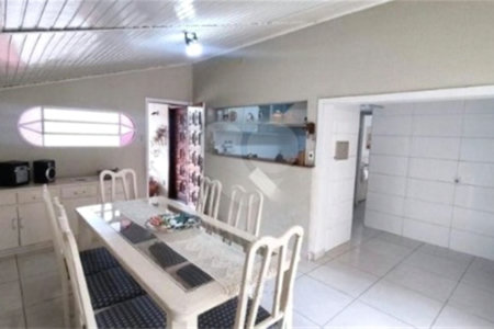 Casa à venda ou para alugar com 4 quartos, sendo 1 suíte, em Jardim Messina, Jundiaí, SP