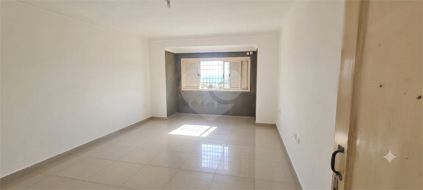 Casa à venda com 5 suítes em Roseira, Mairiporã, SP
