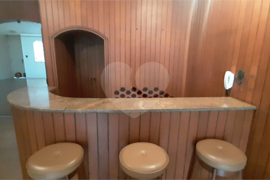 Sobrado à venda com 4 quartos, sendo 2 suítes, em Jardim França, São Paulo, SP