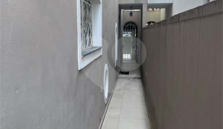 Sobrado à venda com 3 quartos, sendo 1 suíte,  em Chácara Santo Antônio (zona Sul), São Paulo, SP