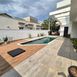 Casa à venda com 3 suítes no condomínio Terras de São Francisco, Vinhedo - SP