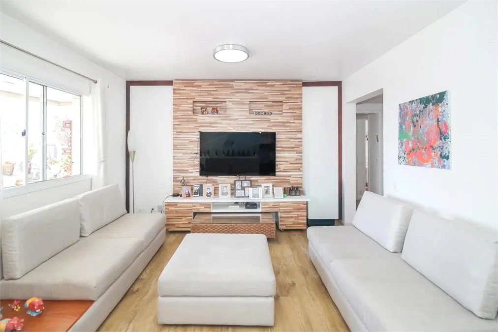 Apartamento à venda com 4 quartos, sendo 3 suítes, em Vila Romana, São Paulo, SP