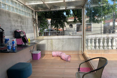 Sobrado à venda com 4 quartos, sendo 2 suítes, em Jardim Marajoara, São Paulo, SP