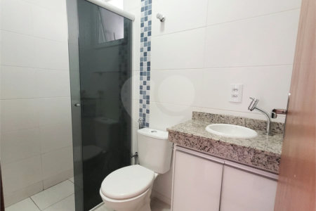 Apartamento à venda com 2 quartos, sendo 1 suíte, em Parque Residencial Quinta da Lagoa, Três Lagoas, MS
