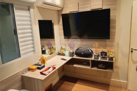 Sobrado à venda com 3 quartos, sendo 1 suíte, em Santana, São Paulo, SP