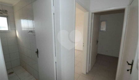 Apartamento à venda com 2 quartos, sendo 1 suíte,  em Vila Parque Jabaquara, São Paulo, SP