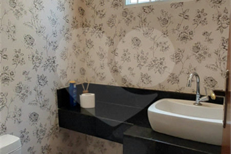 Casa à venda com 3 quartos, sendo 1 suíte,  no condomínio Jardim Europa, Mogi das Cruzes - SP