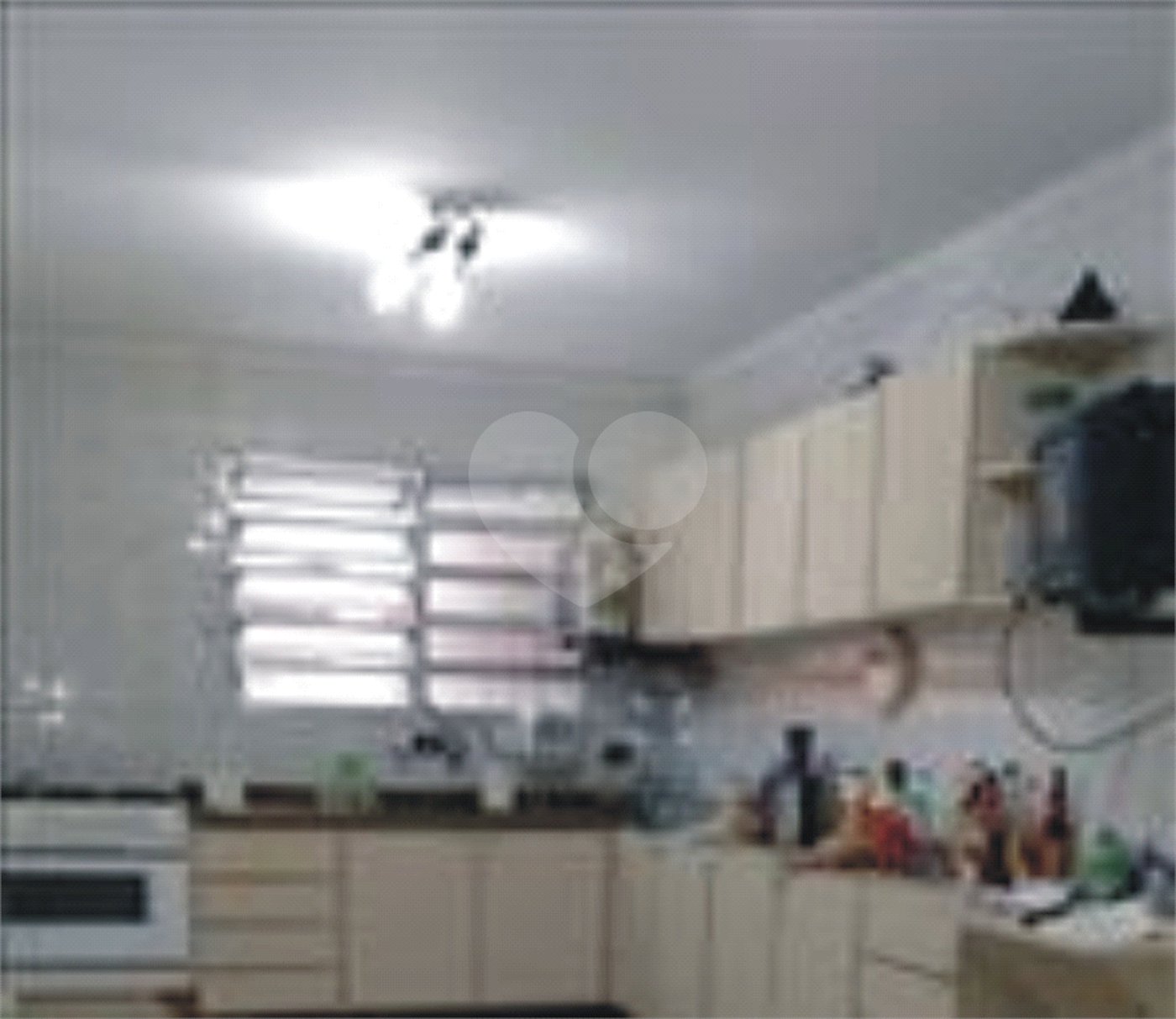 Casa à venda com 3 quartos, sendo 1 suíte, em Santa Teresinha, São Paulo, SP