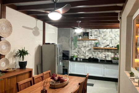 Casa à venda com 3 suítes no condomínio Maison Blanche, Indaiatuba - SP