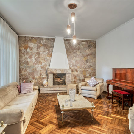Casa Térrea à venda com 3 quartos, sendo 1 suíte,  em Alto da Boa Vista, São Paulo, SP