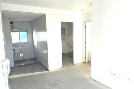 Apartamento à venda com 2 quartos em Santa Teresinha, São Paulo, SP