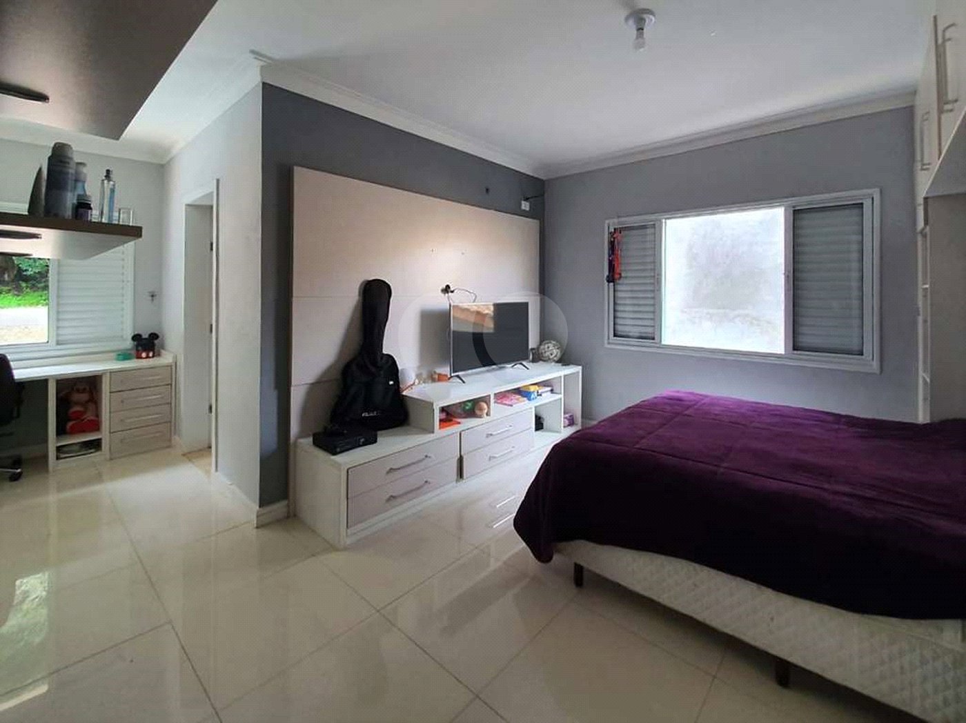 Casa de Alto Padrão à Venda e Locação - Condomínio Vila Verde