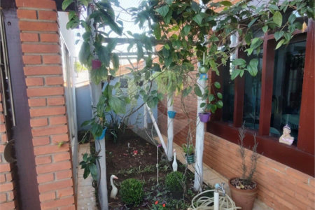 Casa à venda com 3 quartos, sendo 1 suíte, em Vila Santana, Sorocaba, SP