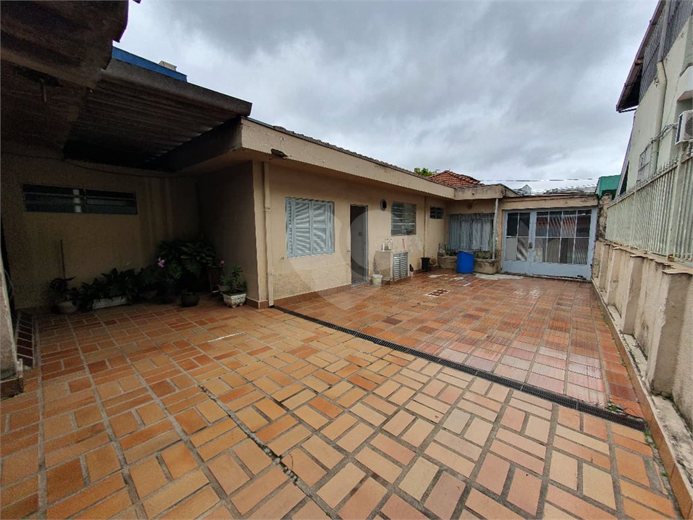 Casa Térrea à venda com 3 quartos, sendo 1 suíte, em Vila Ré, São Paulo, SP