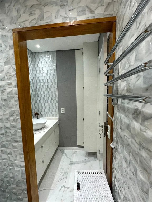 Apartamento à venda com 3 quartos, sendo 1 suíte,  em Butantã, São Paulo, SP