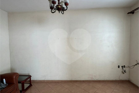 Casa Térrea à venda com 3 quartos em Campo Grande, Rio de Janeiro, RJ