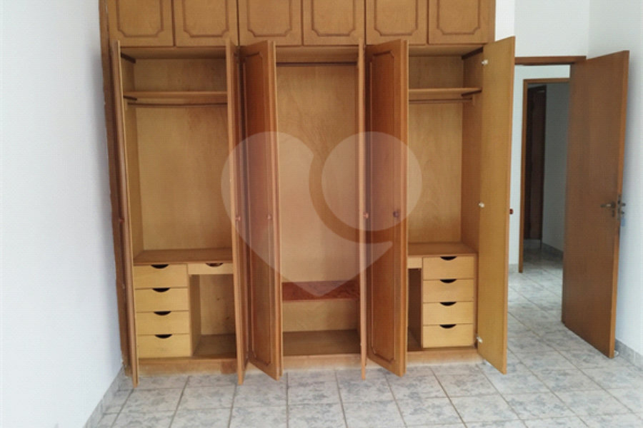 Casa para alugar com 2 quartos, sendo 1 suíte,  em Jabaquara, São Paulo, SP
