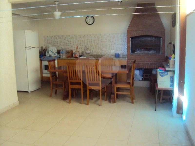 Casa à venda com 3 suítes em Vila Sônia, São Paulo, SP