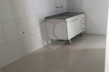 Duas casas com área total de 220m², 4 dormitórios, 3 suítes, 1 vaga de garagem, à venda em Pirituba