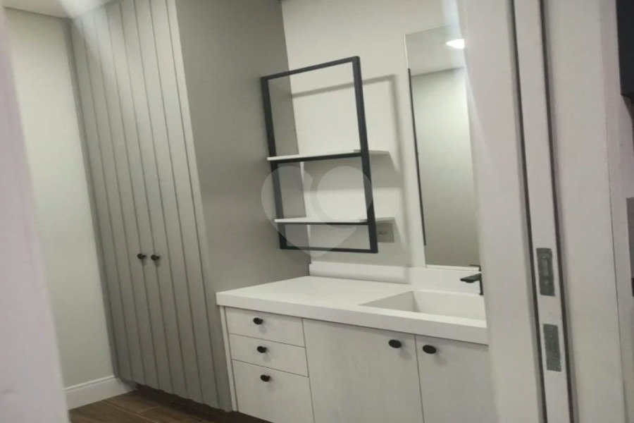 Casa em Indaiatub, recém construída no Condomínio Portal do Itaici