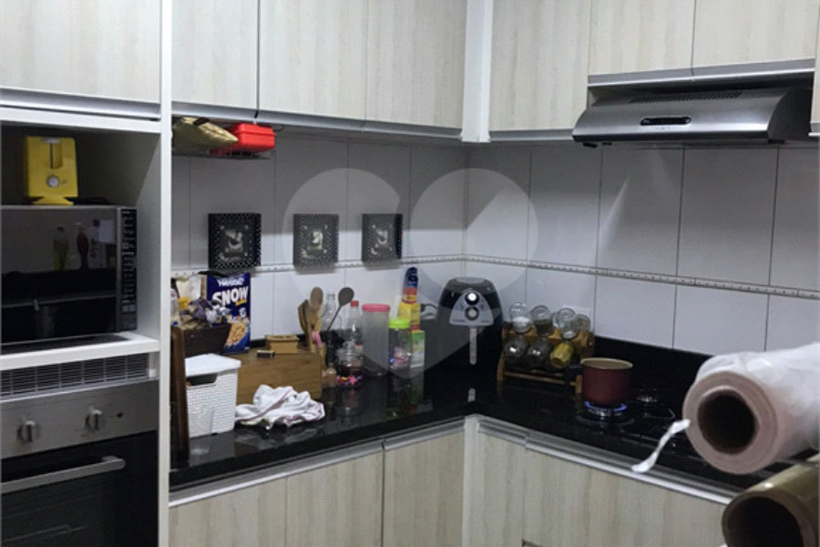 Casa à venda com 3 quartos, sendo 1 suíte,  no condomínio Felipe, São Paulo - SP