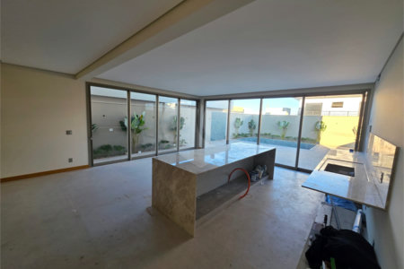 Casa sobrado 3 suítes com piscina Parque Faber IV