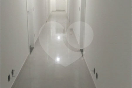 Apartamento à venda com 2 quartos em Vila Guilhermina, São Paulo, SP