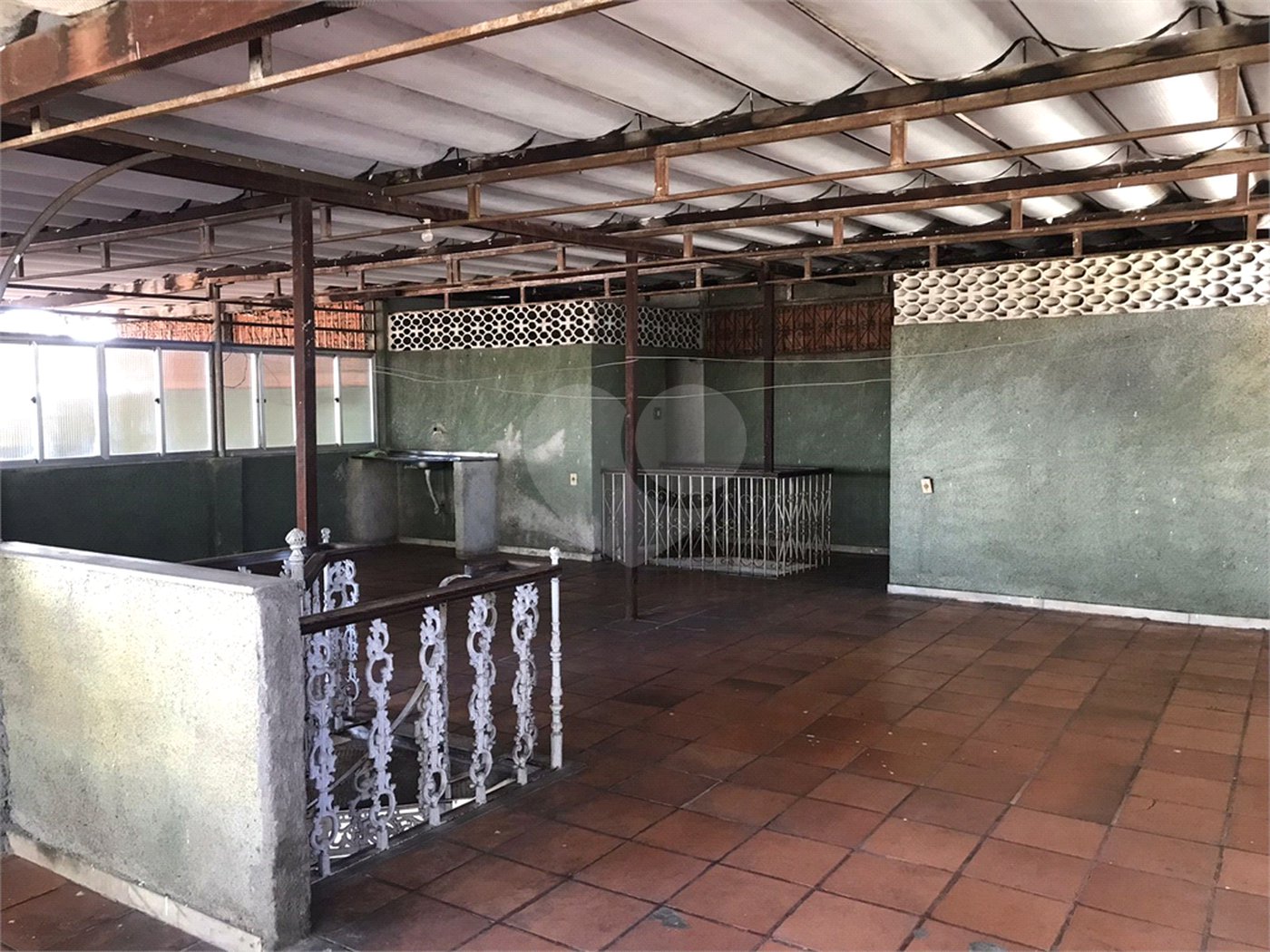 Casa à venda com 5 quartos em Campo Grande, Rio de Janeiro, RJ