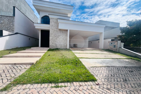 Casa à venda com 3 suítes no condomínio Alphaville Nova Esplanada 1, Votorantim - SP