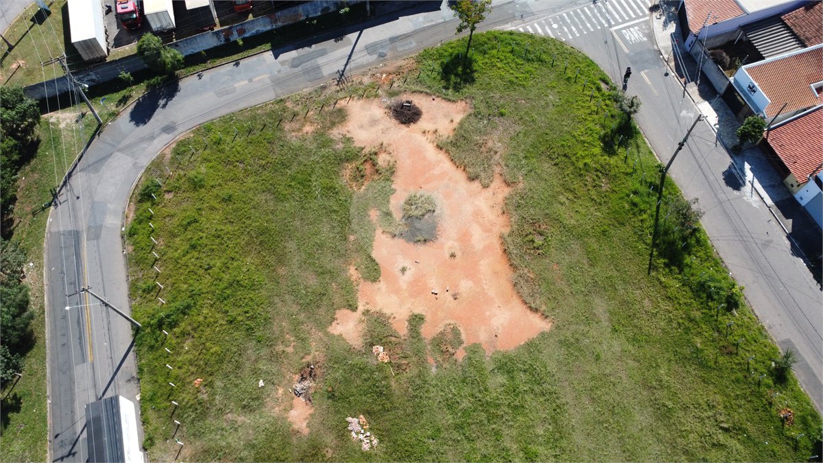 Terreno à venda em Residencial Santa Madre Paulina, Salto, SP