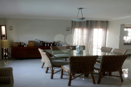 Casa à venda com 3 quartos, sendo 1 suíte,  em Butantã, São Paulo, SP