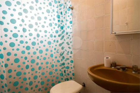 Casa à venda com 6 quartos, sendo 5 suítes,  em Vila do Encontro, São Paulo, SP