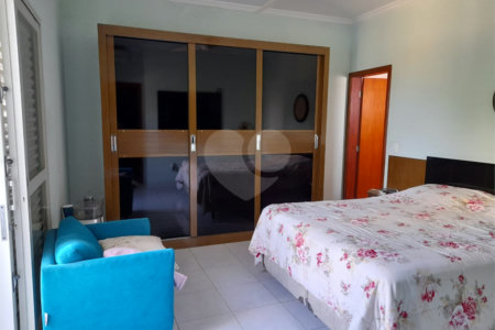 Sobrado à venda com 3 quartos, sendo 1 suíte, no Centro, Indaiatuba, SP