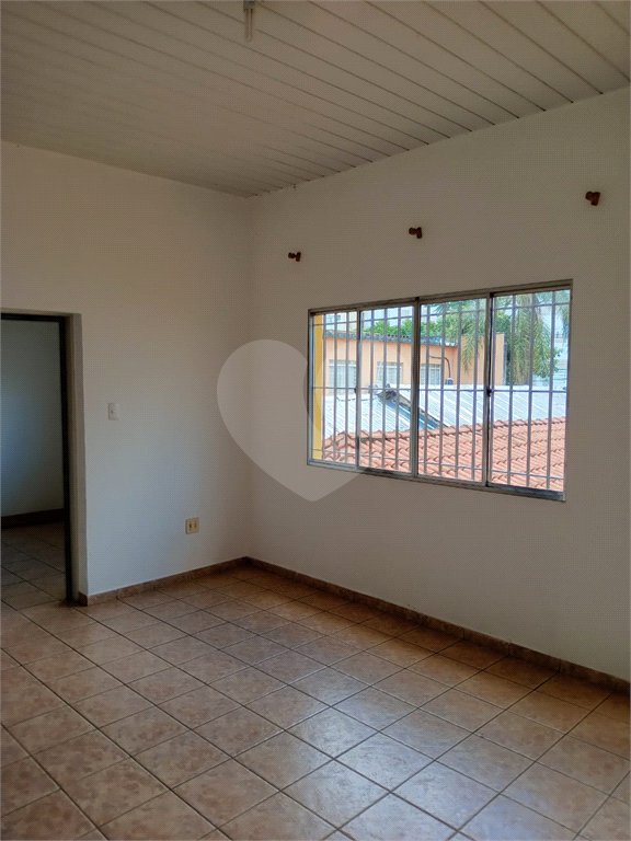 Casa Térrea à venda com 5 quartos em Barra Funda, São Paulo, SP