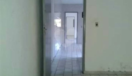 Casa à venda com 2 quartos em Jardim Castanheira, São José dos Campos, SP