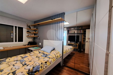 Apartamento à venda com 3 suítes em Campo Belo, São Paulo, SP