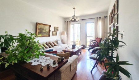 Apartamento à venda com 3 quartos, sendo 1 suíte,  em Jardim das Acácias, São Paulo, SP