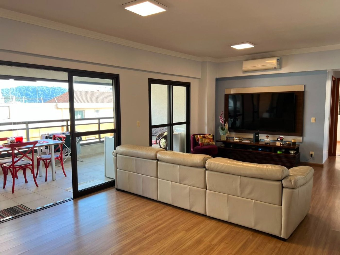 Apartamento com 3 dormitórios à venda, 132 m² por R$ 1.500.000,00 - Ponta da Praia - Santos/SP