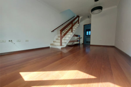 Casa à venda com 2 quartos no condomínio Residencial Aquidauana, São Paulo - SP