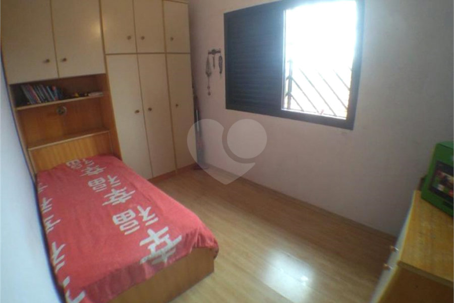 Sobrado à venda com 4 quartos, sendo 2 suítes,  em Jabaquara, São Paulo, SP