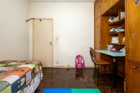 Sobrado à venda com 4 quartos, sendo 1 suíte,  em Vila Cruzeiro, São Paulo, SP