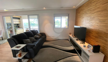 Apartamento à venda com 3 quartos, sendo 1 suíte,  em Santana, São Paulo, SP