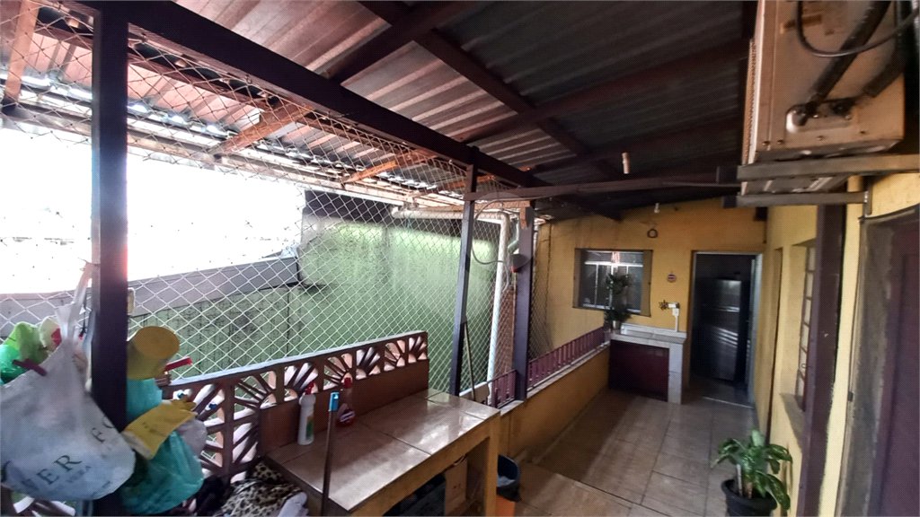 Sobrado à venda com 6 quartos, sendo 1 suíte,  em Vila Medeiros, São Paulo, SP