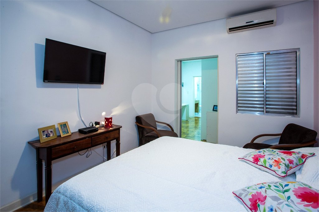 Casa à venda com 3 quartos, sendo 1 suíte, em Mirandópolis, São Paulo, SP